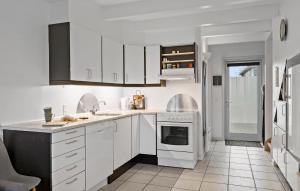 3 Bedroom Gorgeous Home In Hadsund