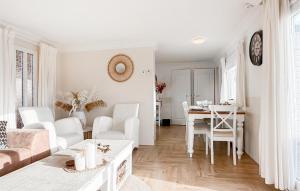 Nice Chalet In Putten