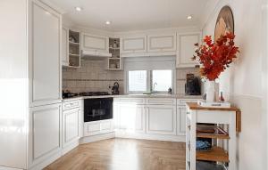 Nice Chalet In Putten