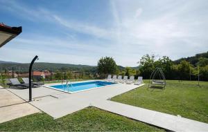 Stunning Home In Trilj With Wifi