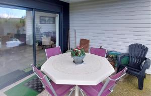 Lovely Home In Pretot-Vicquemare