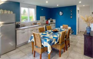 Lovely Home In Pretot-Vicquemare