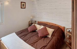 Lovely Home In Pretot-Vicquemare