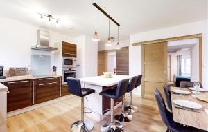 Maisons de vacances Pet Friendly Home In Doux : photos des chambres