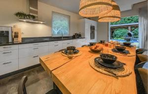 Nice Home In Koekange With Sauna