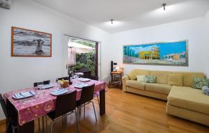 3 Bedroom Gorgeous Home In Pizzo