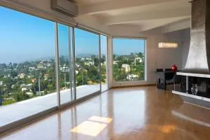 Beautiful 3bd 2bath House with Panoramic View - 格伦代尔