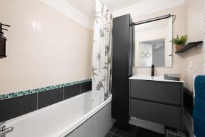 T2 Havre de paix avec Bureau & Wifi - Parking privé - Piscine & Salle sport communs