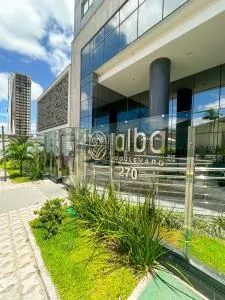 Moderno e novo apt em frente o shopping Boulevard - Jucu