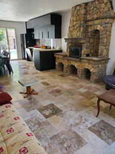 Villa 7 ch, piscine chau,22 pers