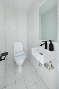 Urban Condo 12 - 2 Bdr