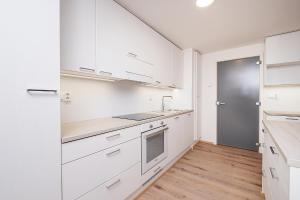 Compact 2BDR Apartment with Private Sauna