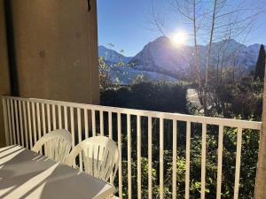 Appartements Residence Balcons Du Soleil 1 - T2/6pers BALCONS DU SOLEIL 23-Peyresourde MAE-9434 : photos des chambres