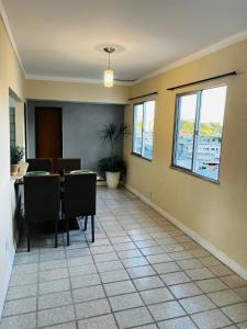 Apto no centro com 3 quartos