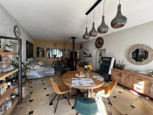 B&B / Chambres d'hotes Bastide du Bonheur Saint Donat : photos des chambres