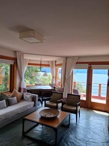 Duplex Lake and View