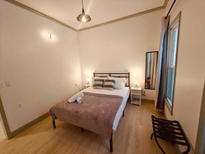 New! Golden Getaway walk to the falls