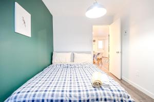 Cozy 2-Bedroom in Griffintown