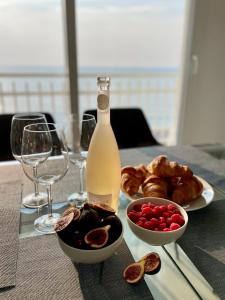 Horizonte 1 Cosy apartment with incredible sea view at first line of Fuengirola Beach