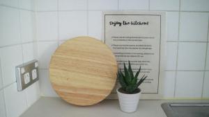 Cozy Minimalist 1 Br Apt near Hornsby mall & trains