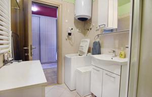 Apartments with WiFi Umag - 23617