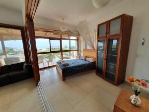 Casa El Maestro, Los Delfines, Vichayito, Peru