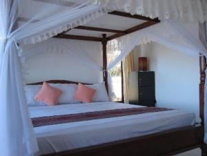 Warung Ary & Home Stay