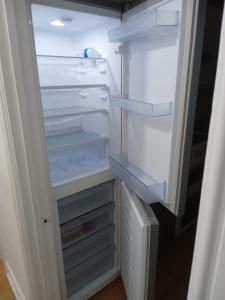 Exclusive Double Bedroom in a Gorgeous Shared Flat with Top Access