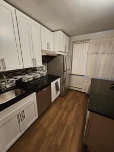 2nd Fl 2BR Apartment Oceanside NY