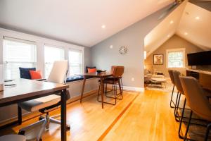 Pristine 1bed In Savin Hill