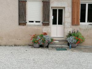 Maisons de vacances Gite de charme en foret: 4/6 pers, nature, detente, parking, animaux acceptes - FR-1-590-529 : photos des chambres
