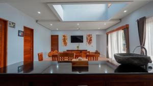 Mona Bali Guest House