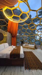 The Honey Trap - Glamping at Karuna El Nido