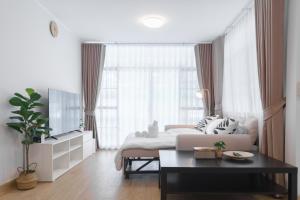 Huai Khwang Cozy Home Comforts