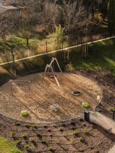 Peaceful Horizon Łódź by Aparo - Nowy Apartament, Winda, Łóżeczko Turystyczne, Balkon, 5 Piętro, Szpital CKD, Uniwersytet