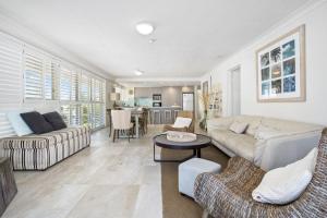 Cashelmara Beachfront Apartments