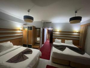 Quars Garden Hotel