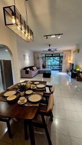 Noble Villa Condo Georgetown City Center Macalister 3 Bedroom 3 Carpark