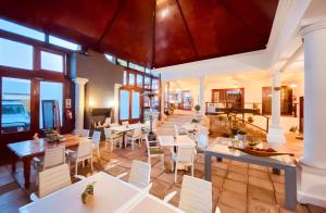 Spacube Luxury Suites and Spa