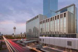 Sheraton Astana Hotel - 塔尔迪科尔