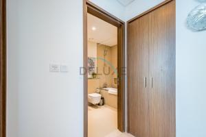 Elegant 1BR in 5242 Tower 1, Dubai Marina by Deluxe Holiday Homes