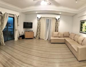 Nasugbu Resort, Beachfront Condo in Canyon Cove A1-201