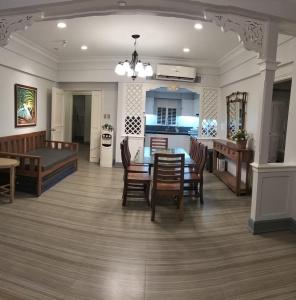 Nasugbu Resort, Beachfront Condo in Canyon Cove A1-201