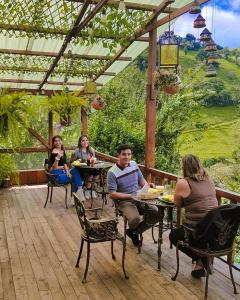 Glamping Hosteria Las Orquideas