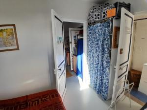 Appartements Petit bijou a Saint Pair sur Mer : photos des chambres