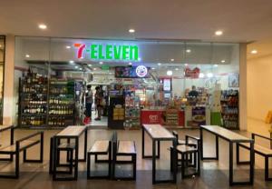 VillaHermia Staycation Avida Riala, Cebu IT Park