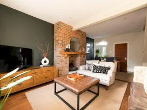 Pass the Keys Charming 2-Bed Home Garden Great Travel Links - 锡德卡普