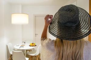 Costa Real - Garden Retreat with Private beach, Pet Friendly