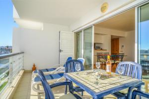 Beautiful two bedroom apartment in Lagos Marina with shared pool