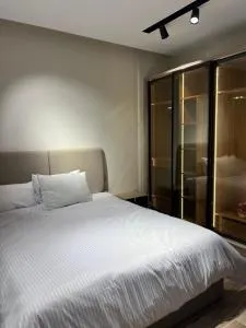 فيلا مفروشة للايجار ألترا مودرن بكمبوند جولز - 十月六日城